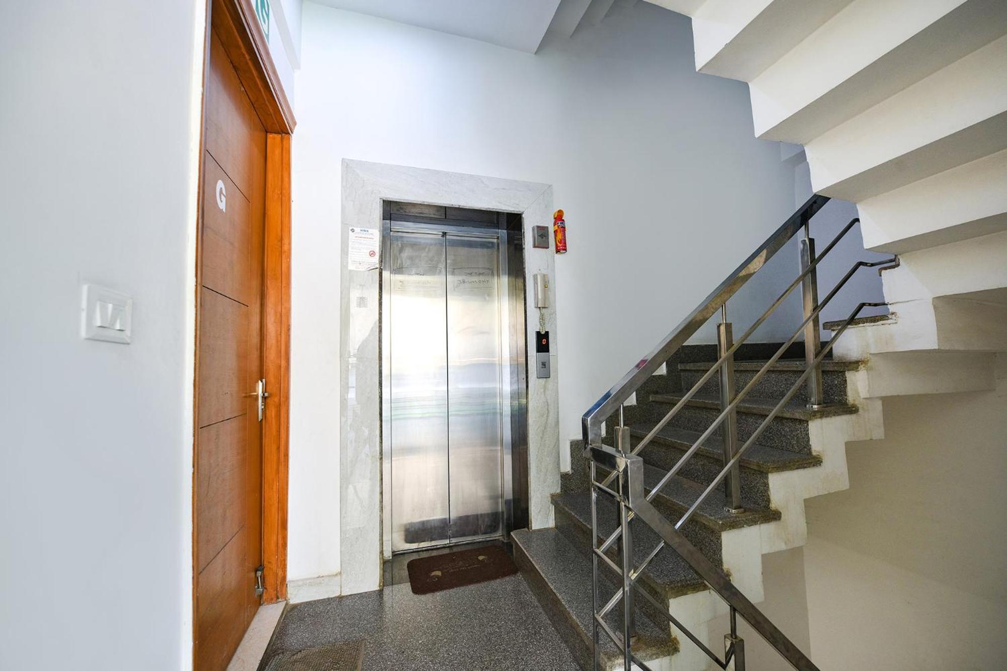 Fabhotel Indian I Γκουργκάον Εξωτερικό φωτογραφία